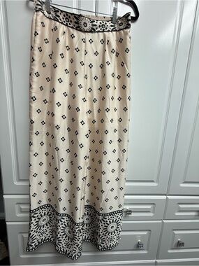 Cream and Black Patterned Satin Pants